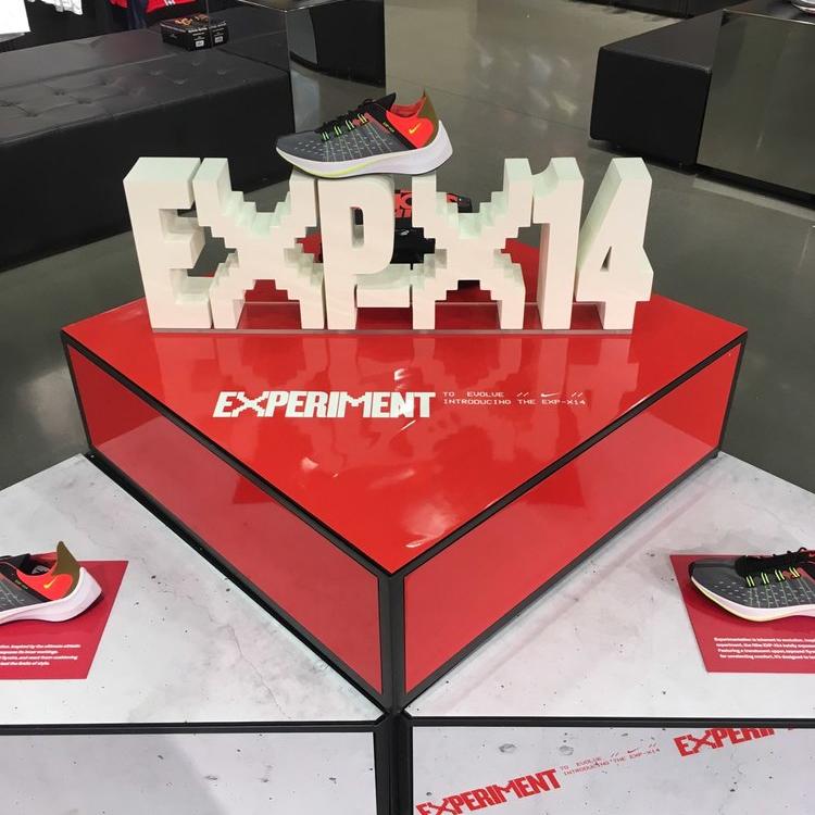 POP Display showcasing shoes